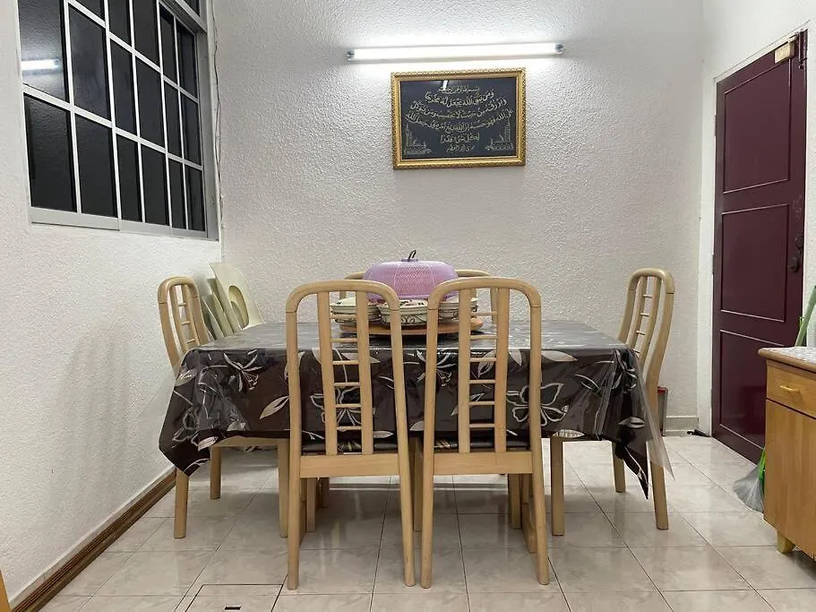 Holiday home 4Br 2Storey Terrace Homestay At Bukit Jambul By Sk Vacation Homes Bayan Lepas